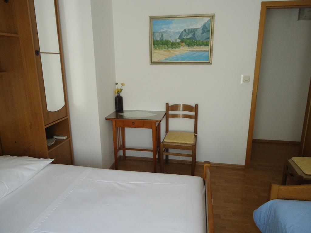 Omis Apartment On The Beach Екстер'єр фото
